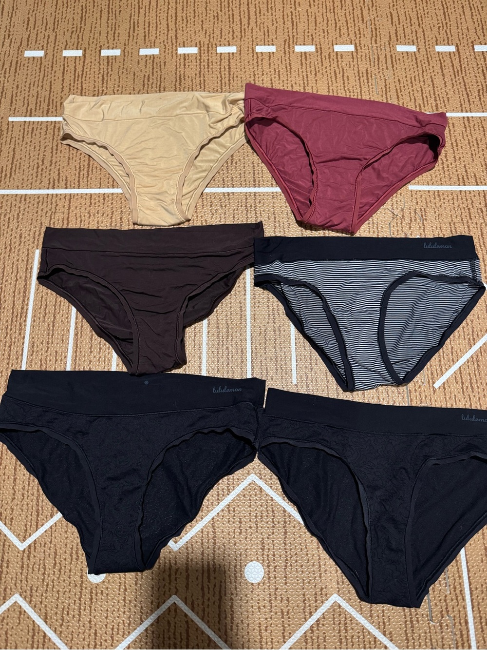 lululemon athletica Women's Bikini Briefs Multi-Color Pack